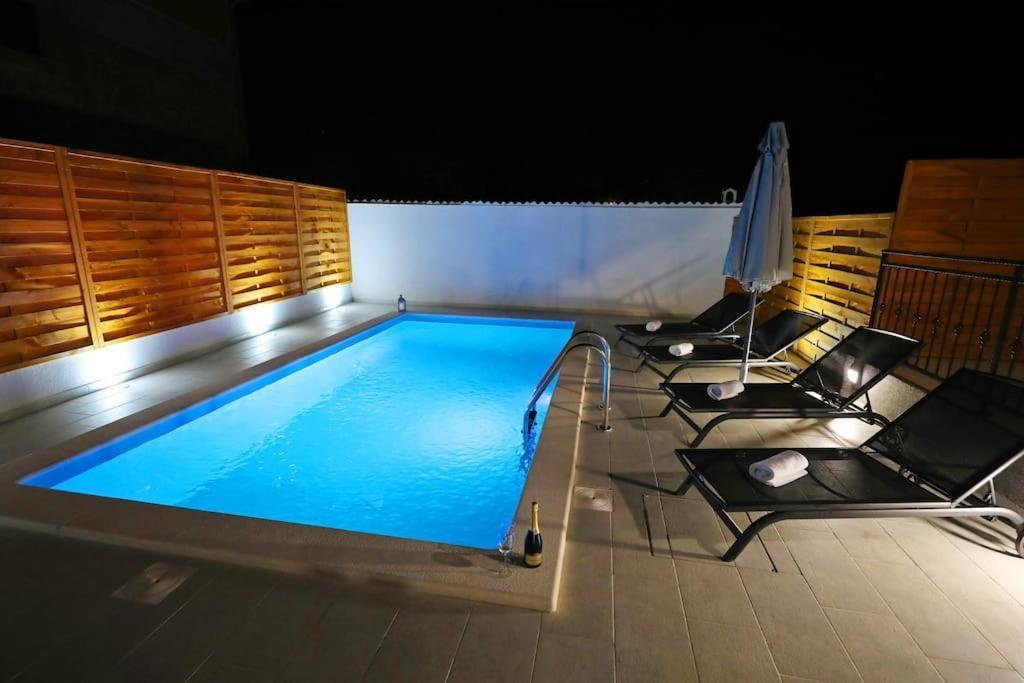 Luxury Apartment Petra With Private Pool Zadar Exteriör bild