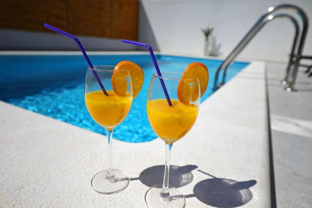 Luxury Apartment Petra With Private Pool Zadar Exteriör bild