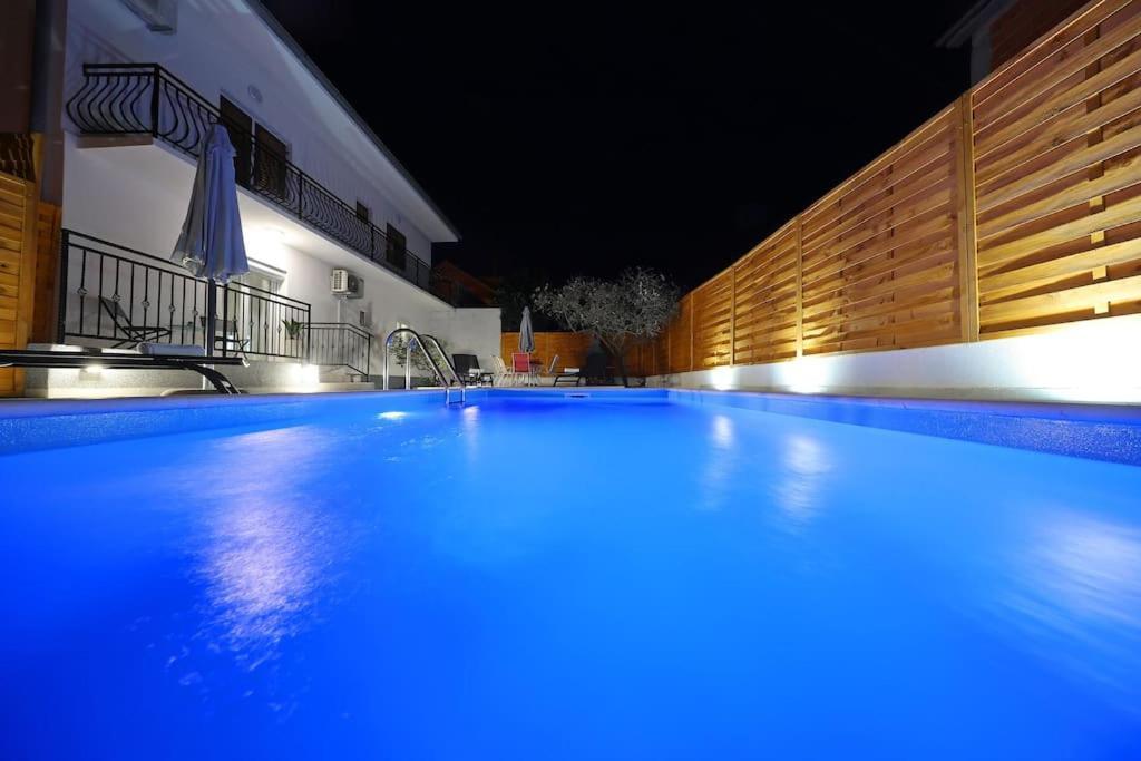 Luxury Apartment Petra With Private Pool Zadar Exteriör bild